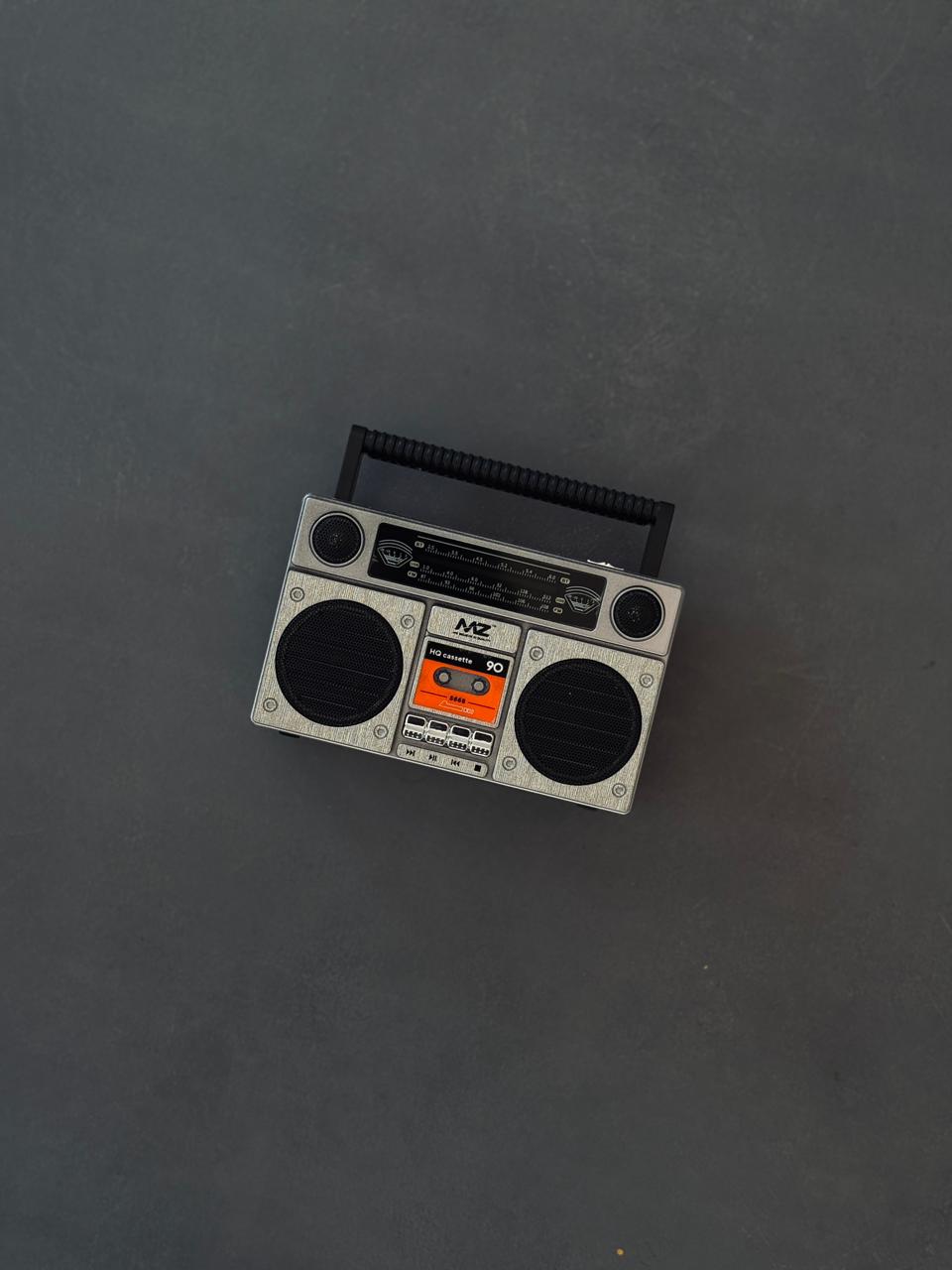 Retro Radio Speaker